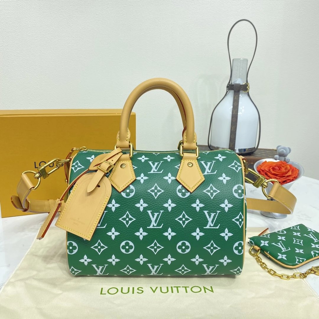 Louis Vuitton Speedy P9 Bandoulière Bag 25